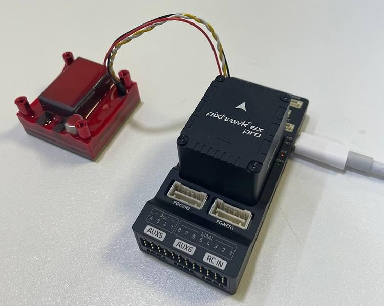 FluxGrip connected to a Pixhawk flight controller