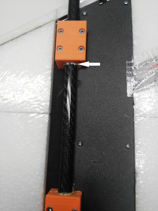 Carbon tube in brackets